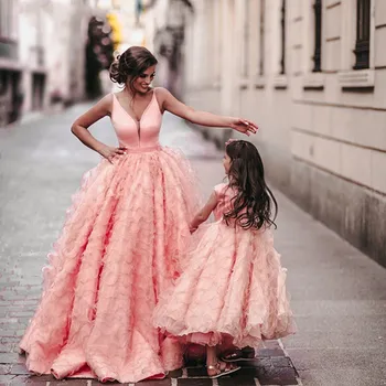 Rožinė Kamuolys Suknelė Prom Dresses 2021 Motina Ir Dukra Vakarinę Suknelę Tiulio Oficialią Šalies Rankovių Elegantiškas Ruffles Vestido Fiesta