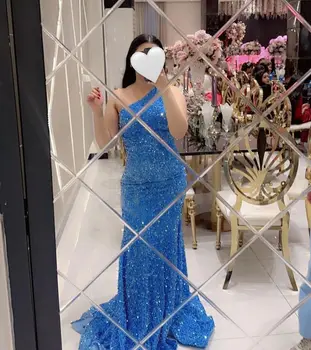 Seksualus Undinė Vieną Petį Prom Dresses Moterų Blue Velvet Blizgančiais Rankovių Grindų Ilgis Šalis Suknelės